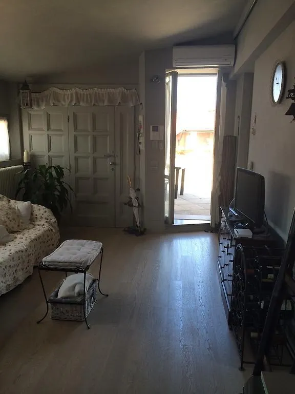 Apartamento Rinidia - Siena Celso Cittadini